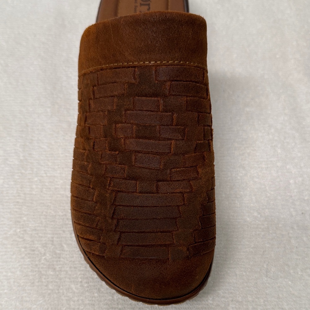Born Yucatán Distressed Brown Clog Size 9 - Picture 6 of 14